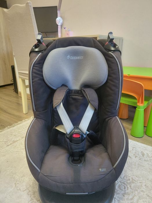 Автокрісло  Tobi