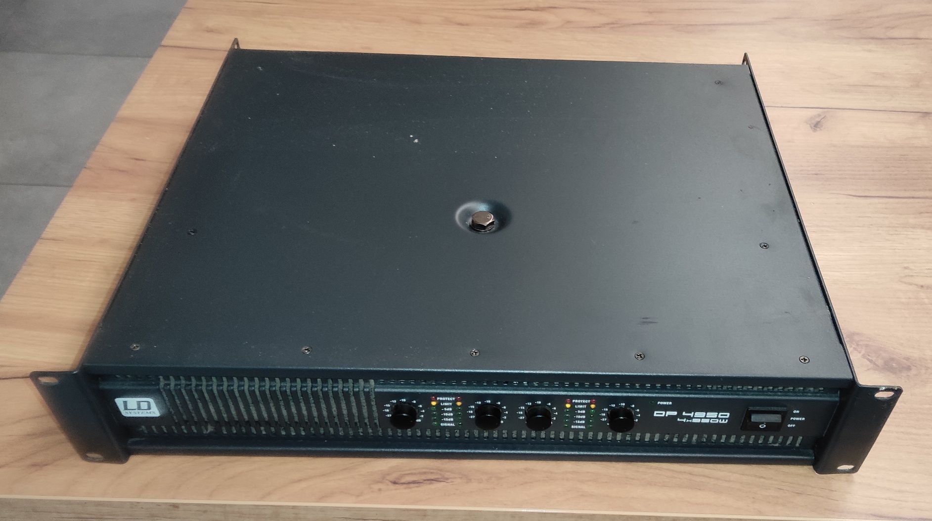 LD systems Deep2 4950, 4-kanałowy Wzmacniacz mocy (końcówka mocy)