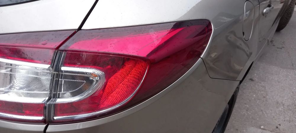 Lampa tył tylna prawa Renault Megane III Kombi