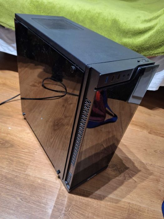 Komputer gaming+monitor  I5-9400f/32 GB/240 GB SSD/GeForce 1650 super