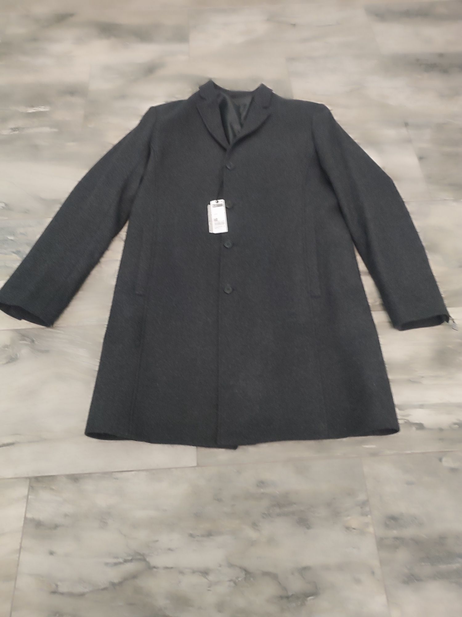 Мужское шерстяное пальто,от итальянского бренда Sisley
