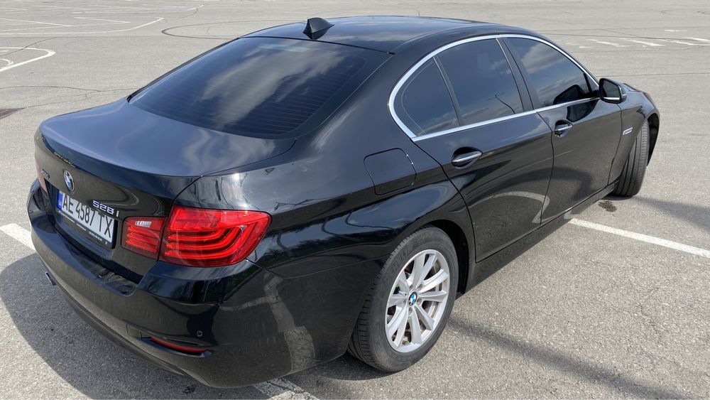 БМВ 528i xDrive 2015г. Рестайлинг