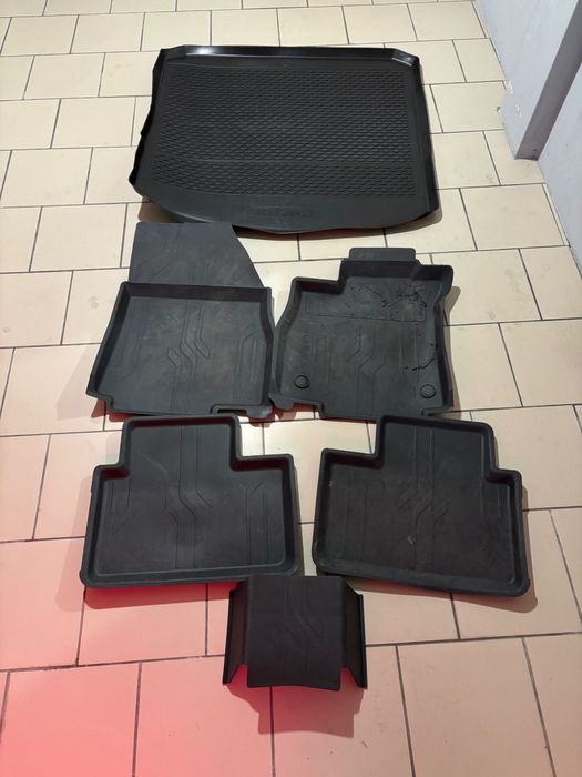 Conjunto tapetes de borracha renault talisman