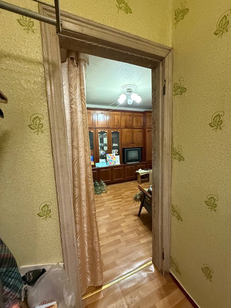 Продам 2к р-н Подстанция и Тополь (Автономное отопление)