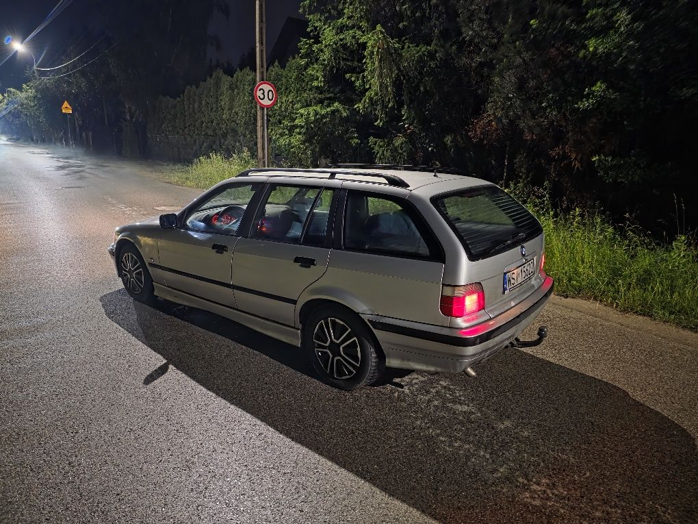 Bmw e36 318tds Klima/Sporty/Szyperdach/tempomat/zamiana