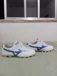 Chuteira Morelia Club Mizuno