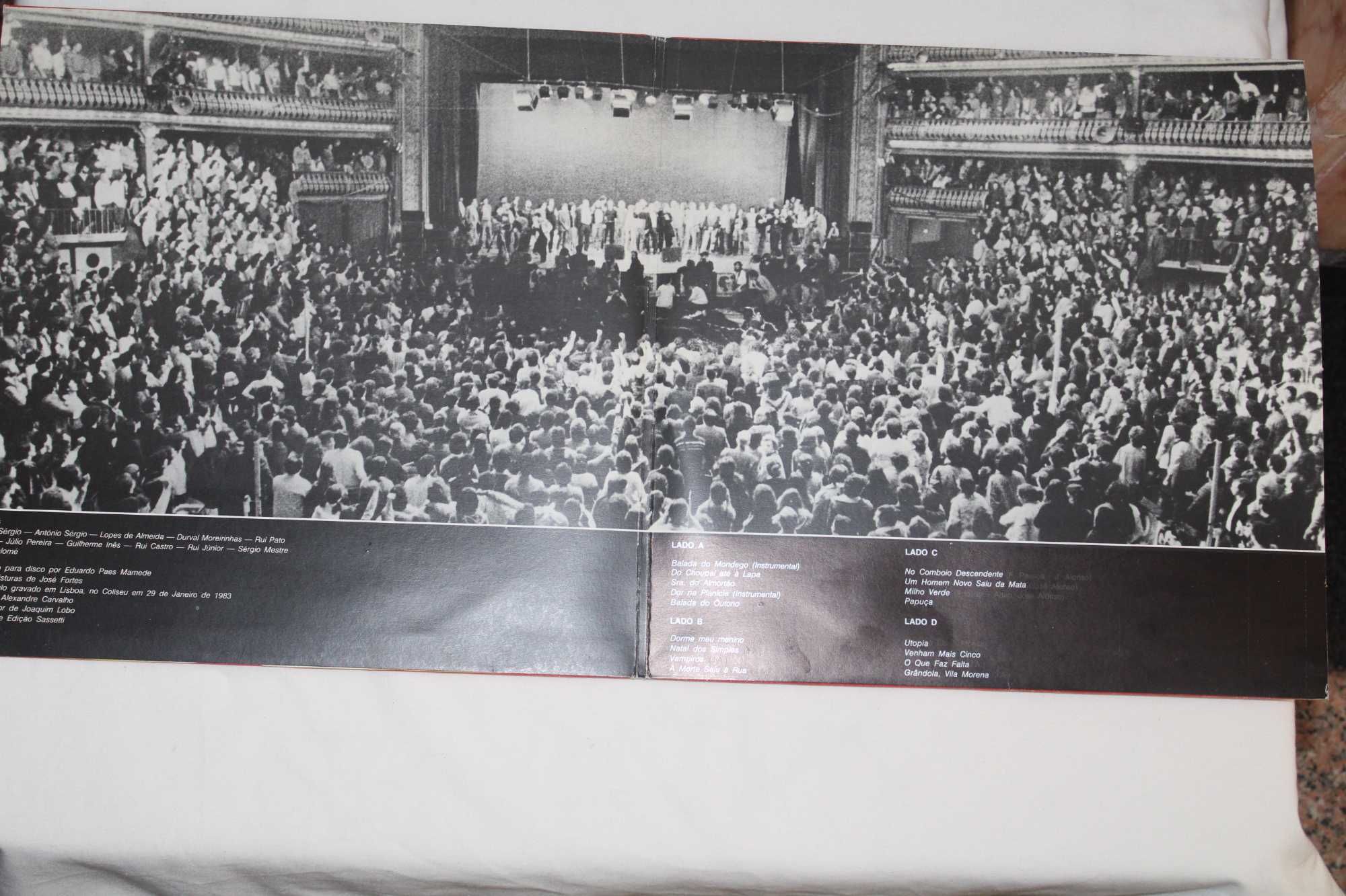 Disco Duplo José Afonso "AO VIVO NO COLISEU" LP em Vinil !ª edição