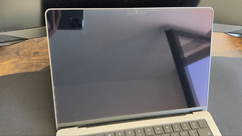 MacBook Pro 14” M2 Pro (10c CPU / 16c GPU) – 16GB RAM, 512GB SSD