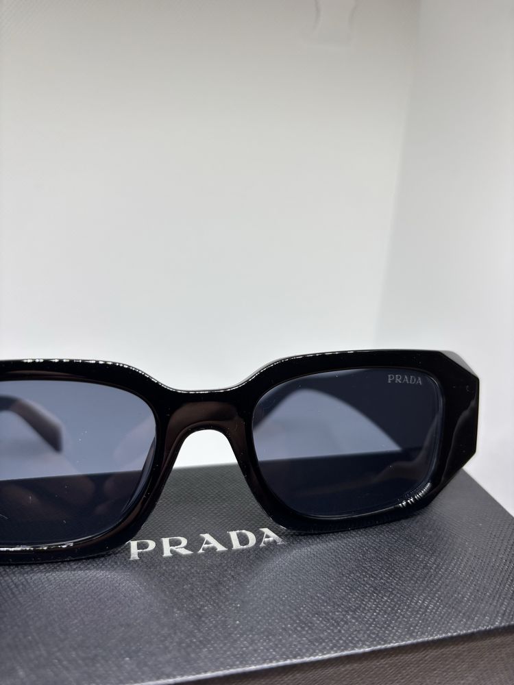 Óculos de sol Prada