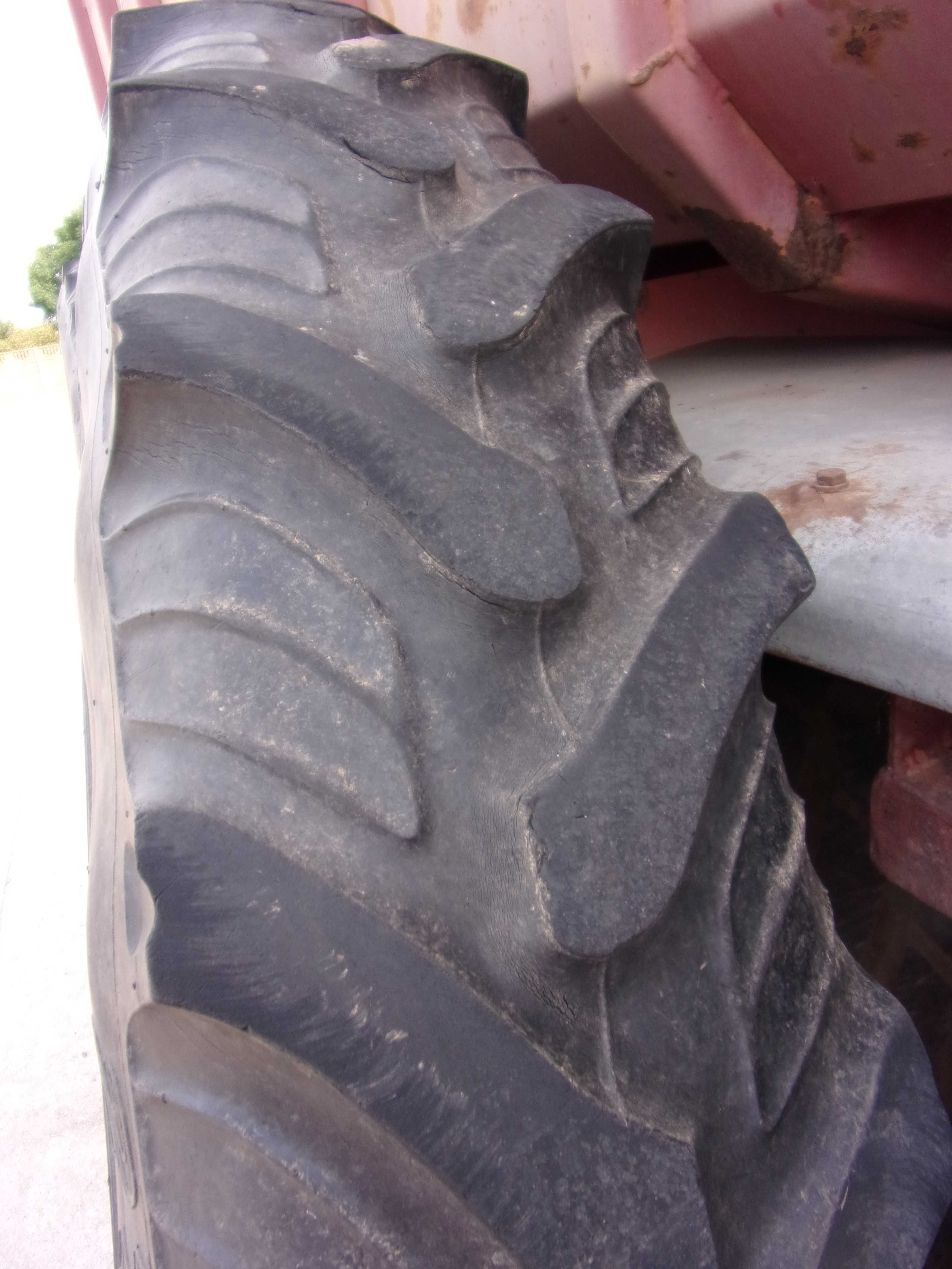 Koła wąskie międzyrzędzi 11,2 x 48 Renault New Holland Case Steyr