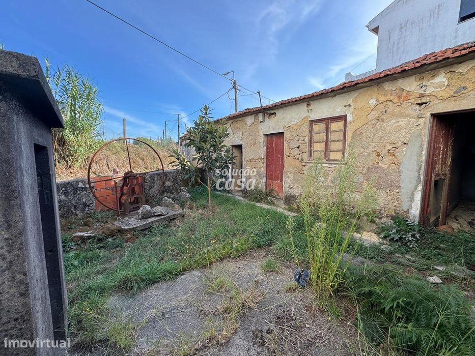 Moradia Térrea para Restaurar!