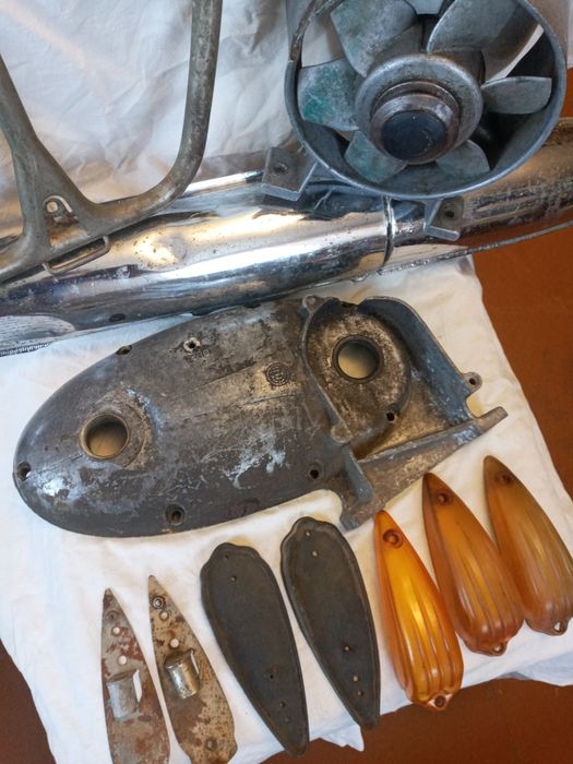 Запчасти мотороллера Чезет 502.