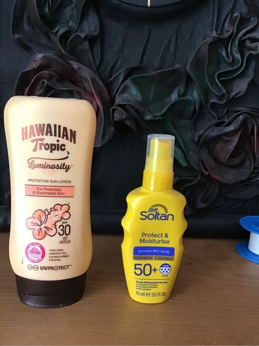 Emulsja nawilzajaca do opalania spf 30 / 50 +