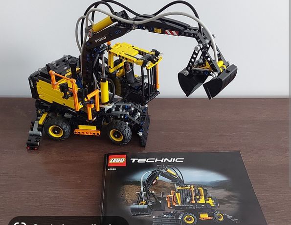 Klocki LEGO Technic Koparka Volvo EW160E 42053