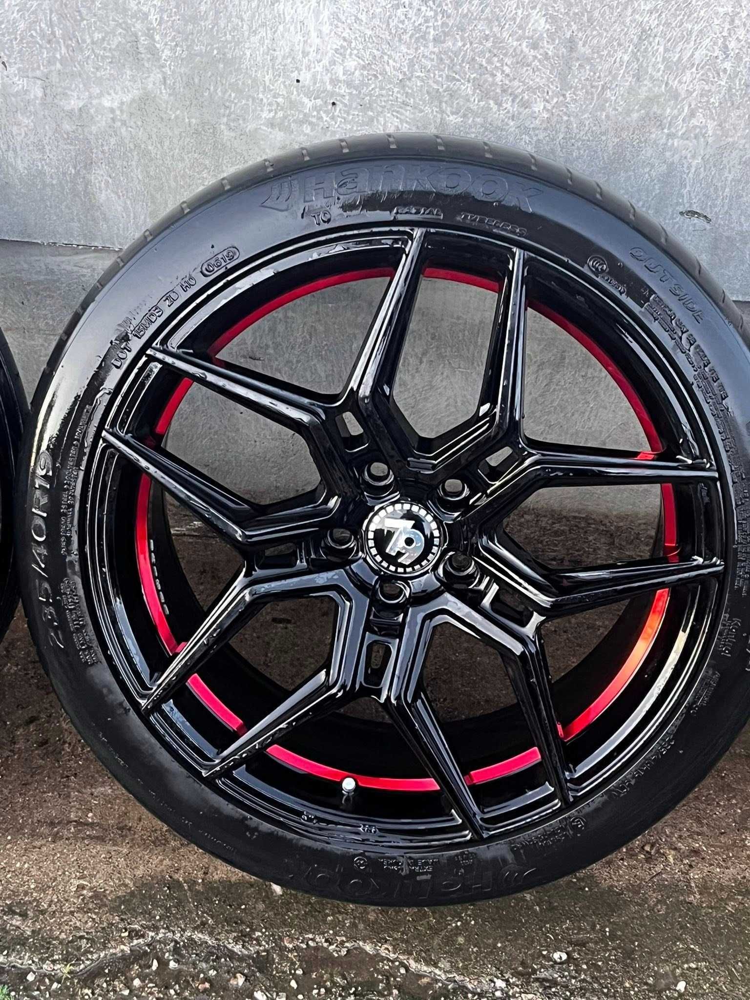 Sprzedam felgi  19 cali z oponami letnimi