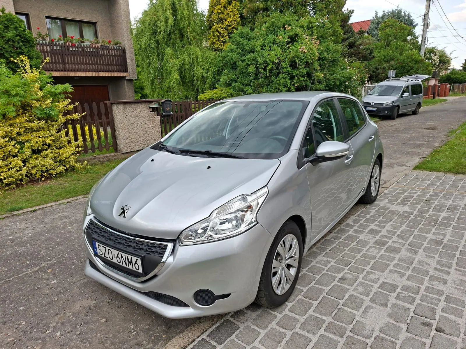 Peugeot 208 Peugeot 208 1.2 VTi Active ETG5