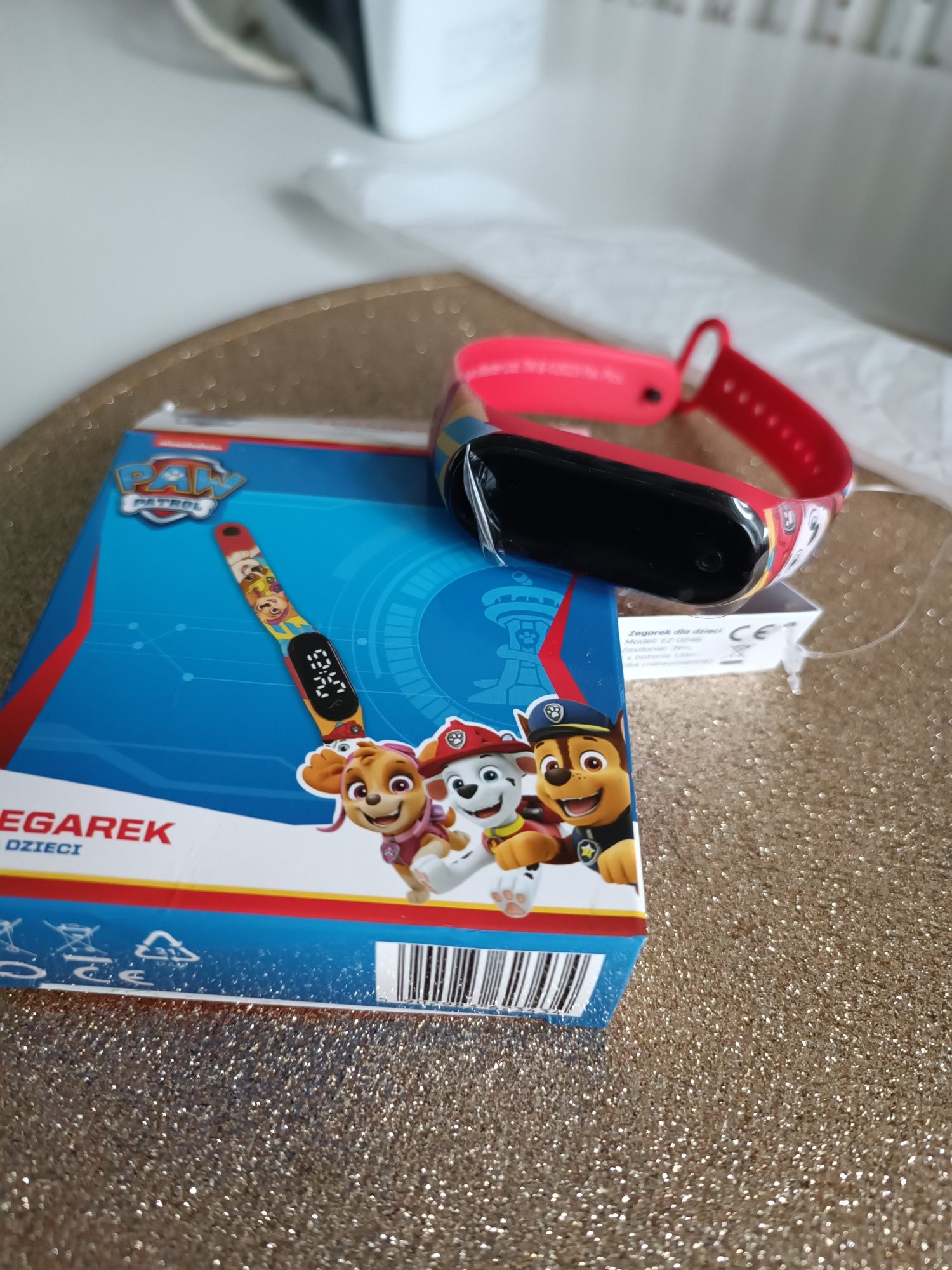 Nowy smartwatch zegarek psi patrol
