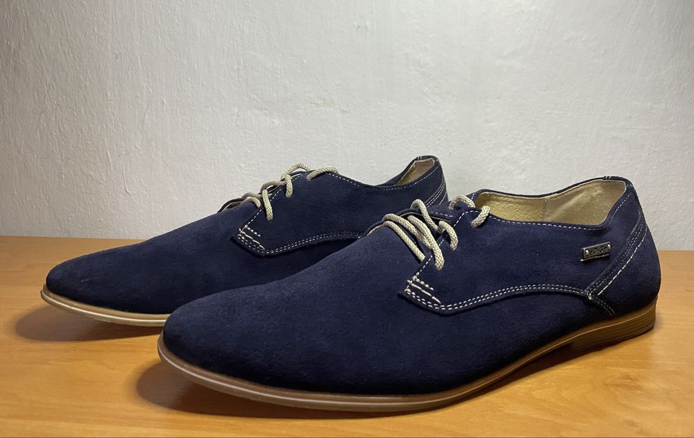 Туфлі замшеві