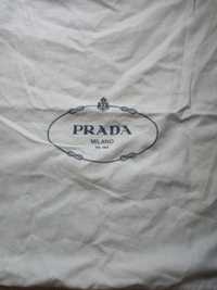 Чохол пильник для одягу від бренду Prada з біг лого