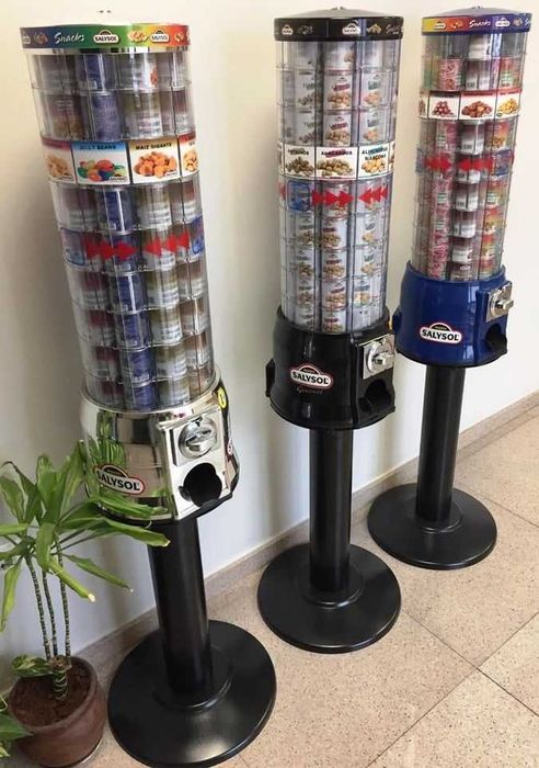 Máquina de vending / brindes / aperitivos