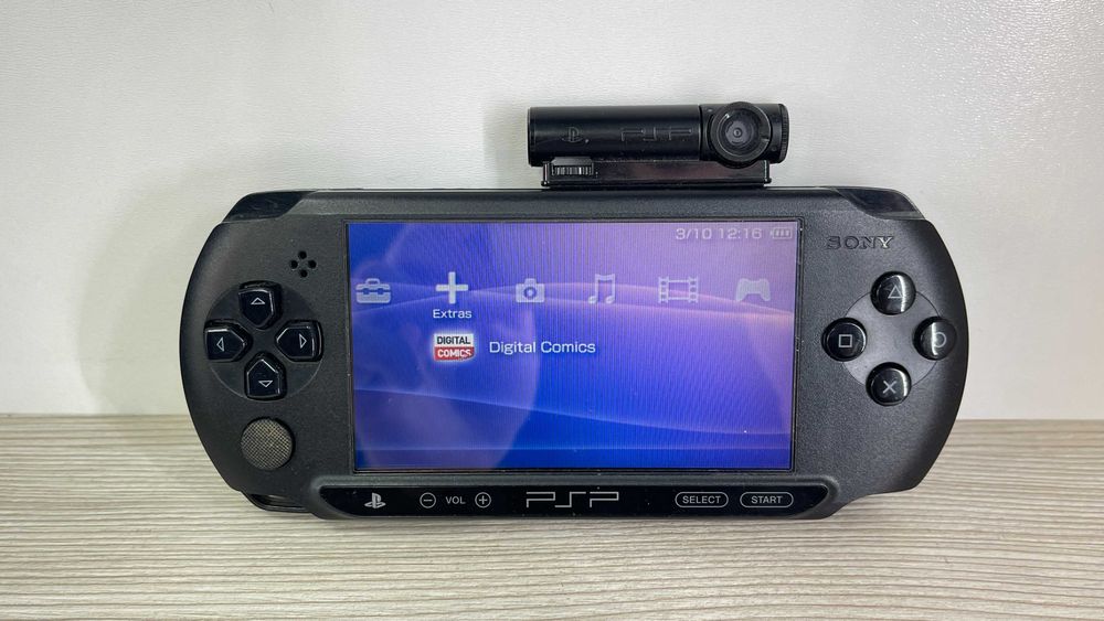 Konsola Sony PSP E1004 z kamerką i grą Patapon