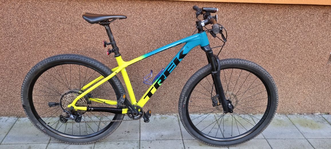 Trek x caliber 9