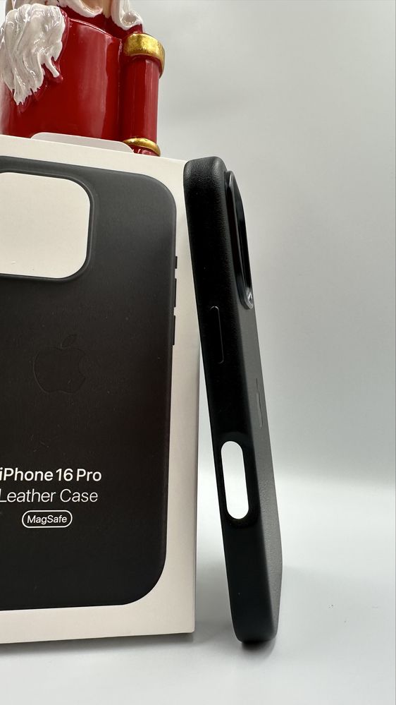Skórzane Magsafe Etui do Iphone’a 16 Pro Black