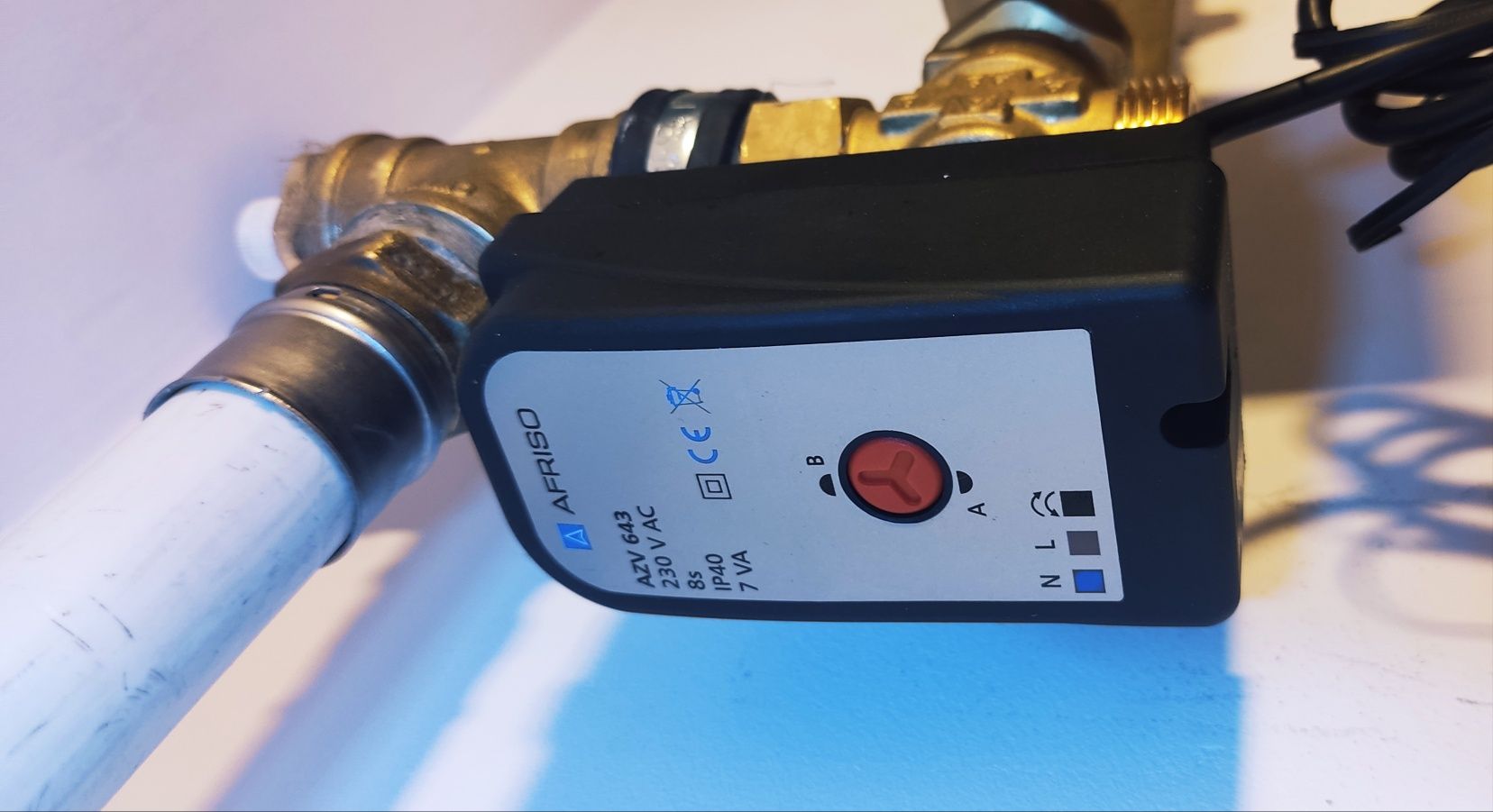 Zawór 3drozny trojdrozny elektrozawór Afriso Danfoss Honeywell nowe uz