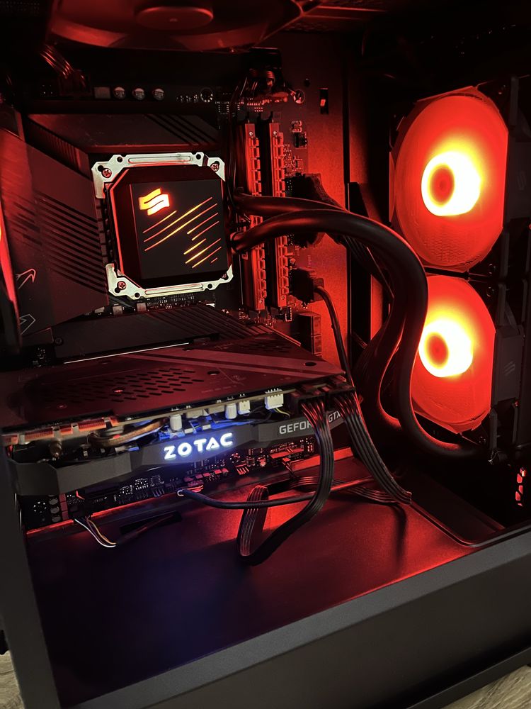 Komputer gameingowy ssd msi  i7 11700k 8 rdzeni gtx 1080 ti 32gb ram