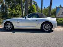 BMW Z4 2.5i 6 cilindros muito estimado