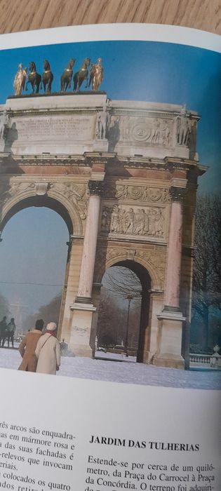 Tudo Paris, Giovanna Magi
