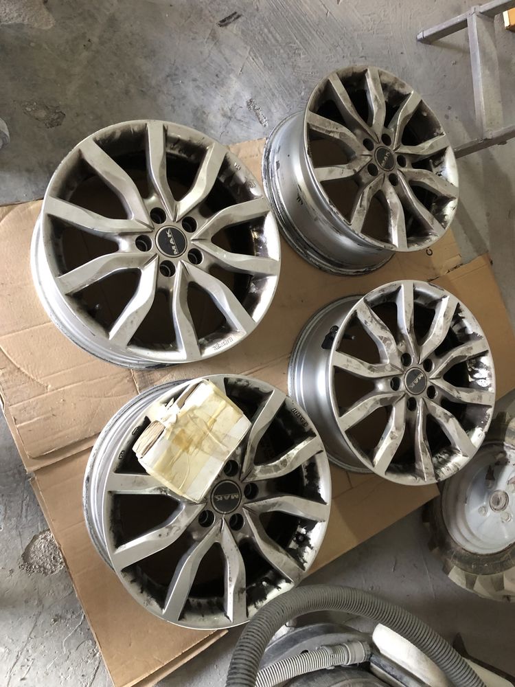 Jantes Mak 17” 5 furos