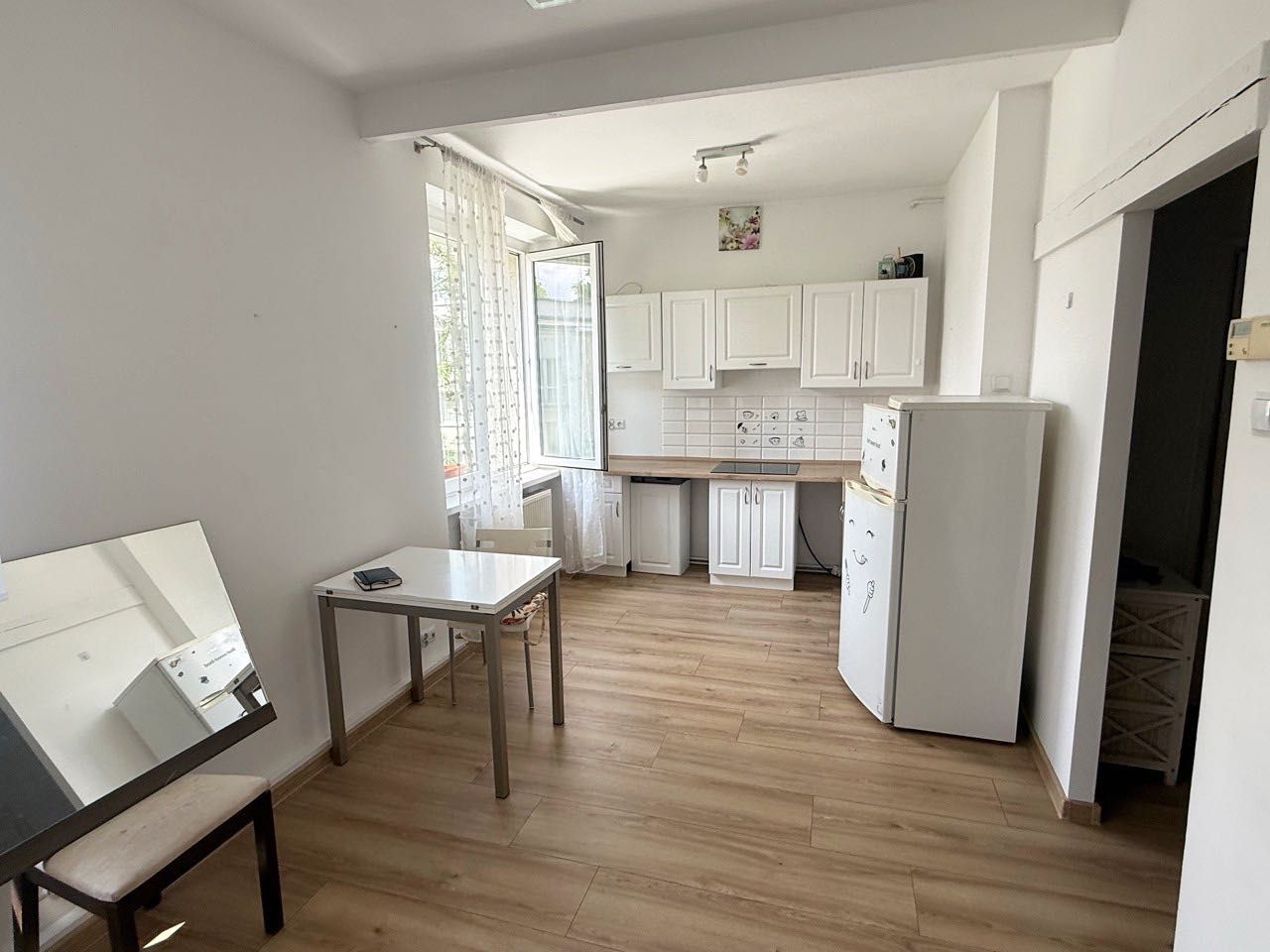 Gliwice, Ok. Pl. Grunwaldzkiego, Słowackiego. Kawalerka 30mkw.
