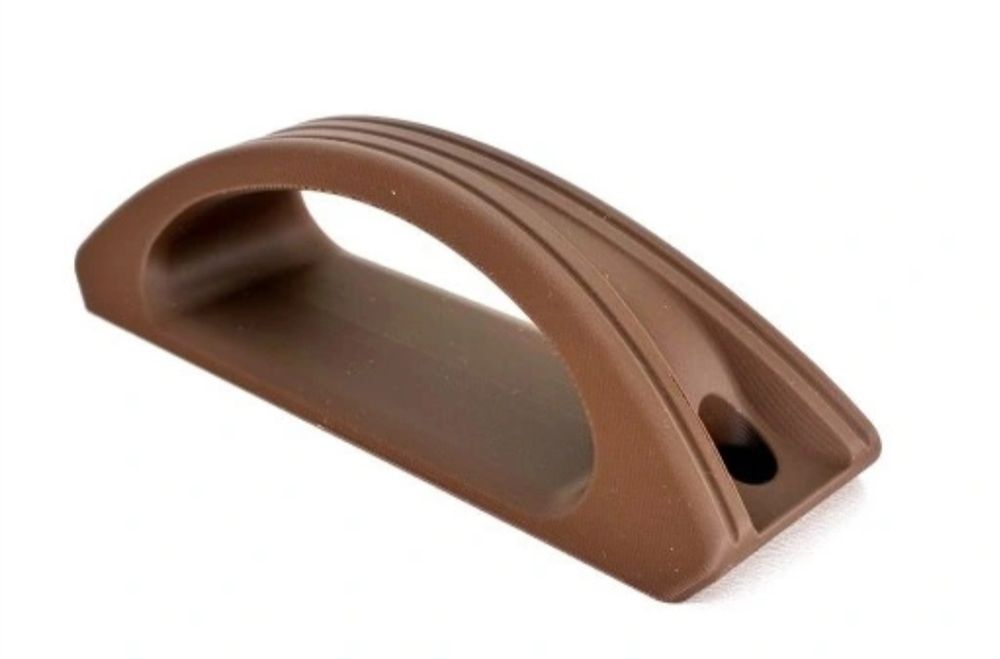 Uchwyt do mebli plastikowy