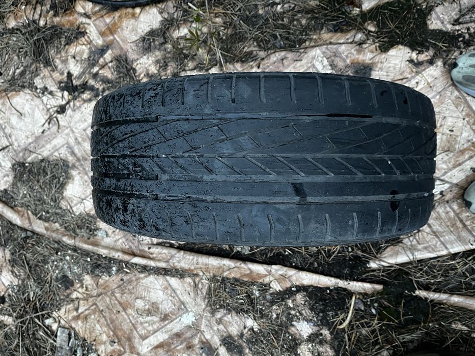 Продаж резини R17
