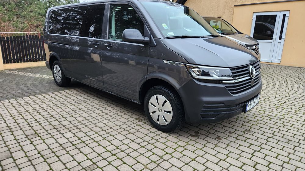 Wynajem Mercedes Vito, Renault Trafic, Vw Caravelle Bus 8-9 osobowe.