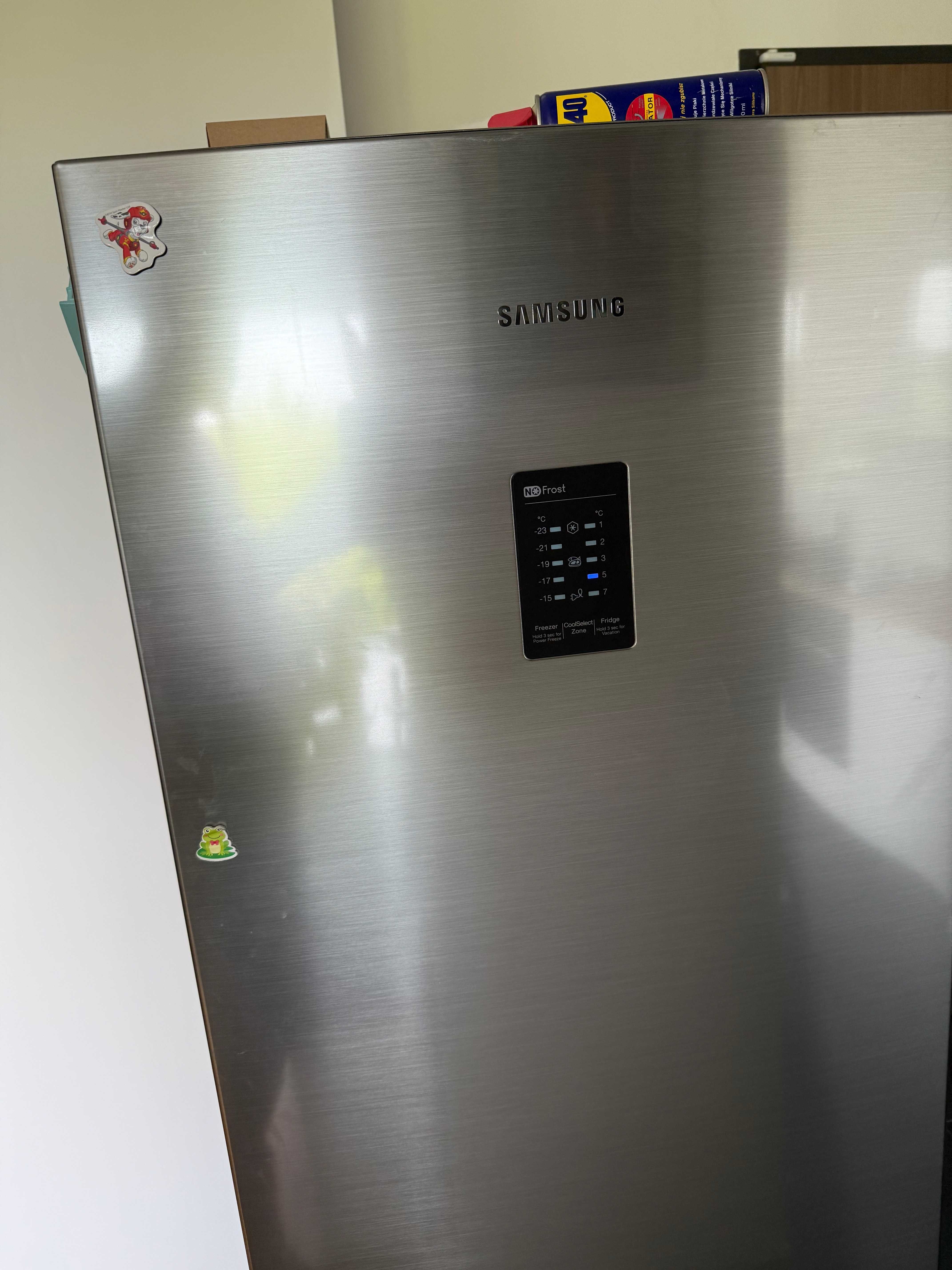 Lodówka Samsung RB29FERNCSS (Srebrna)