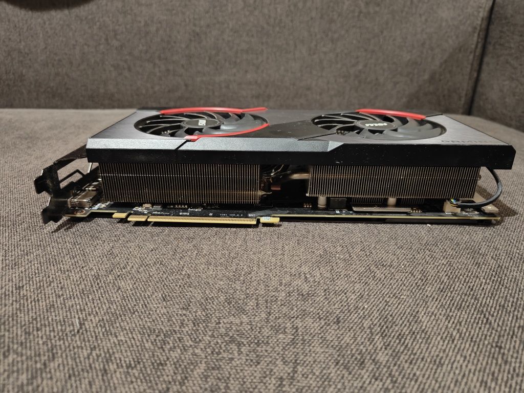 Продам відеокарту Radeon RX5700 XT 8Gb GAMING X MSI