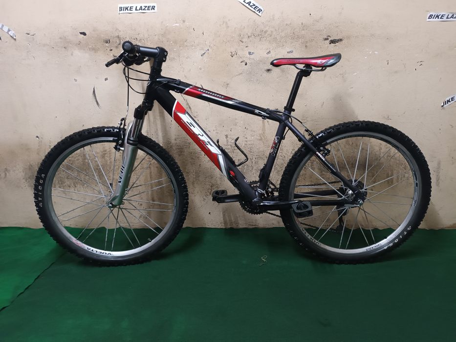 Bicicleta BH Alumínio R26 Como Nova Barata