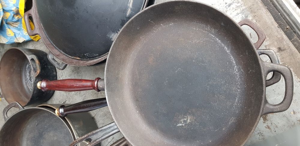 Patelnia zeliwna norweska 24 cm Hoyang Polaris