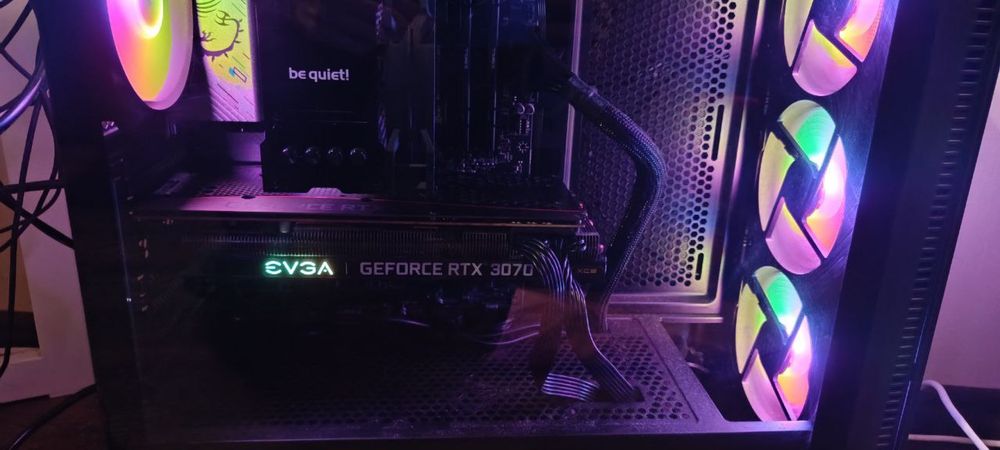 Відеокарта EVGA RTX3070 як нова