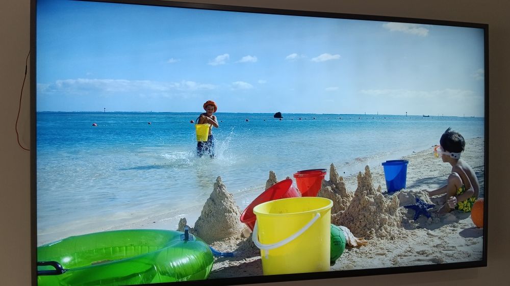 TV Samsung UE55JU6870