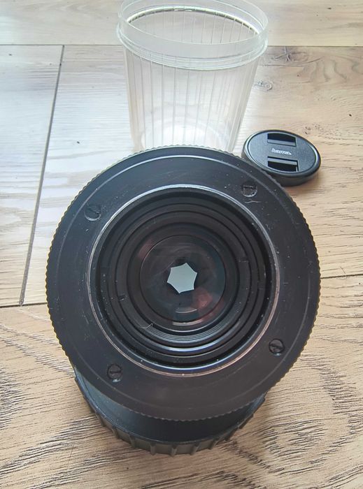 Obiektyw Vołna 9 ogniskowa 50mm f2.8 mocowanie M42