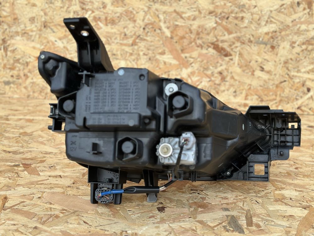 Фара Mazda CX3 2015-24р ліва права FULL LED  Оригінал б/у