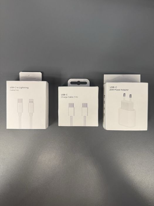 Kostka USB-C + Kabel USB-C + Kabel Lightning