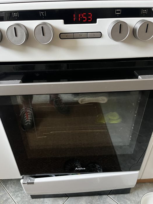 Kuchenka elektryczno gazowa Amica