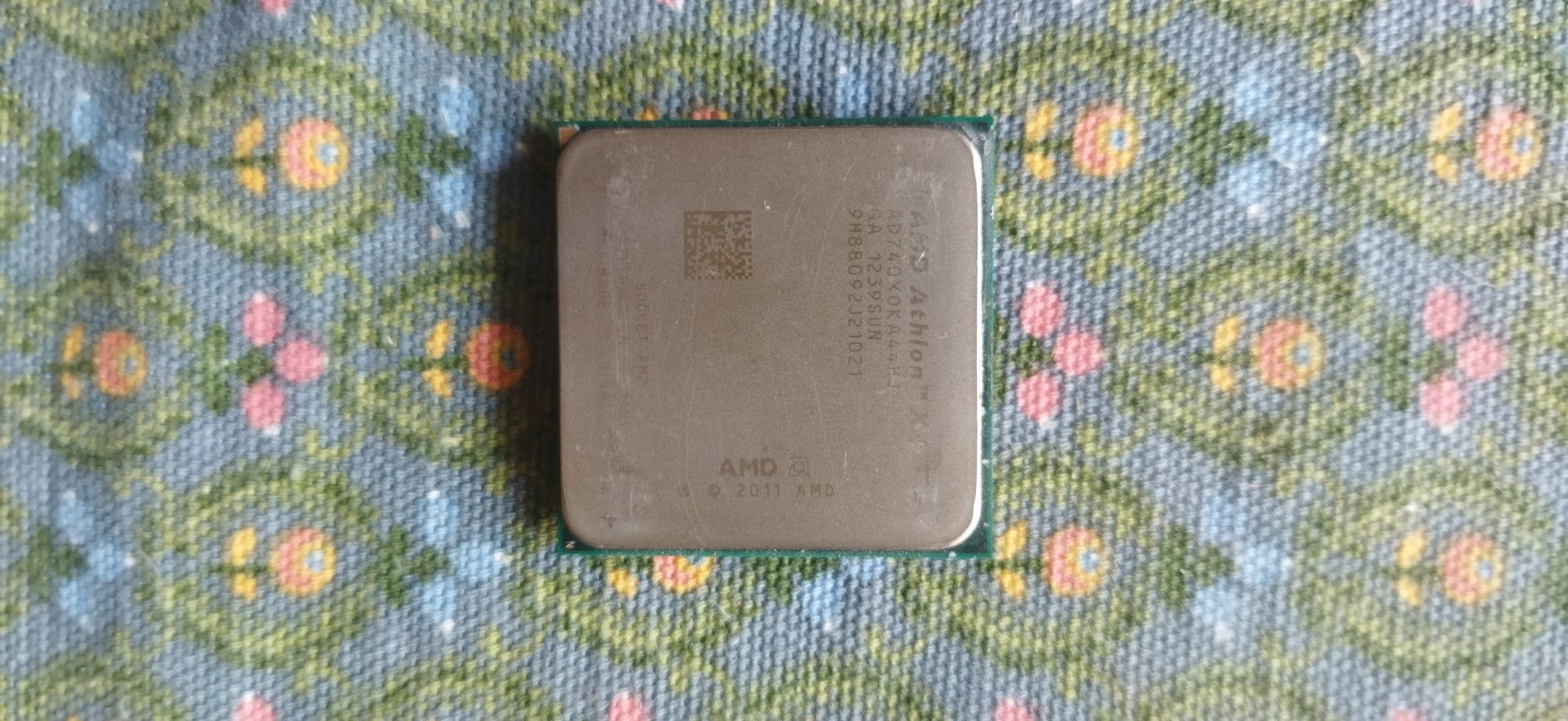 Процесор amd x4 ad740