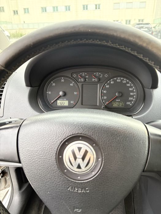 Vendo VW Polo- 2009- 1.4 TDI- 207.000 km