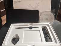 Tablet graficzny huion H640P z plytka