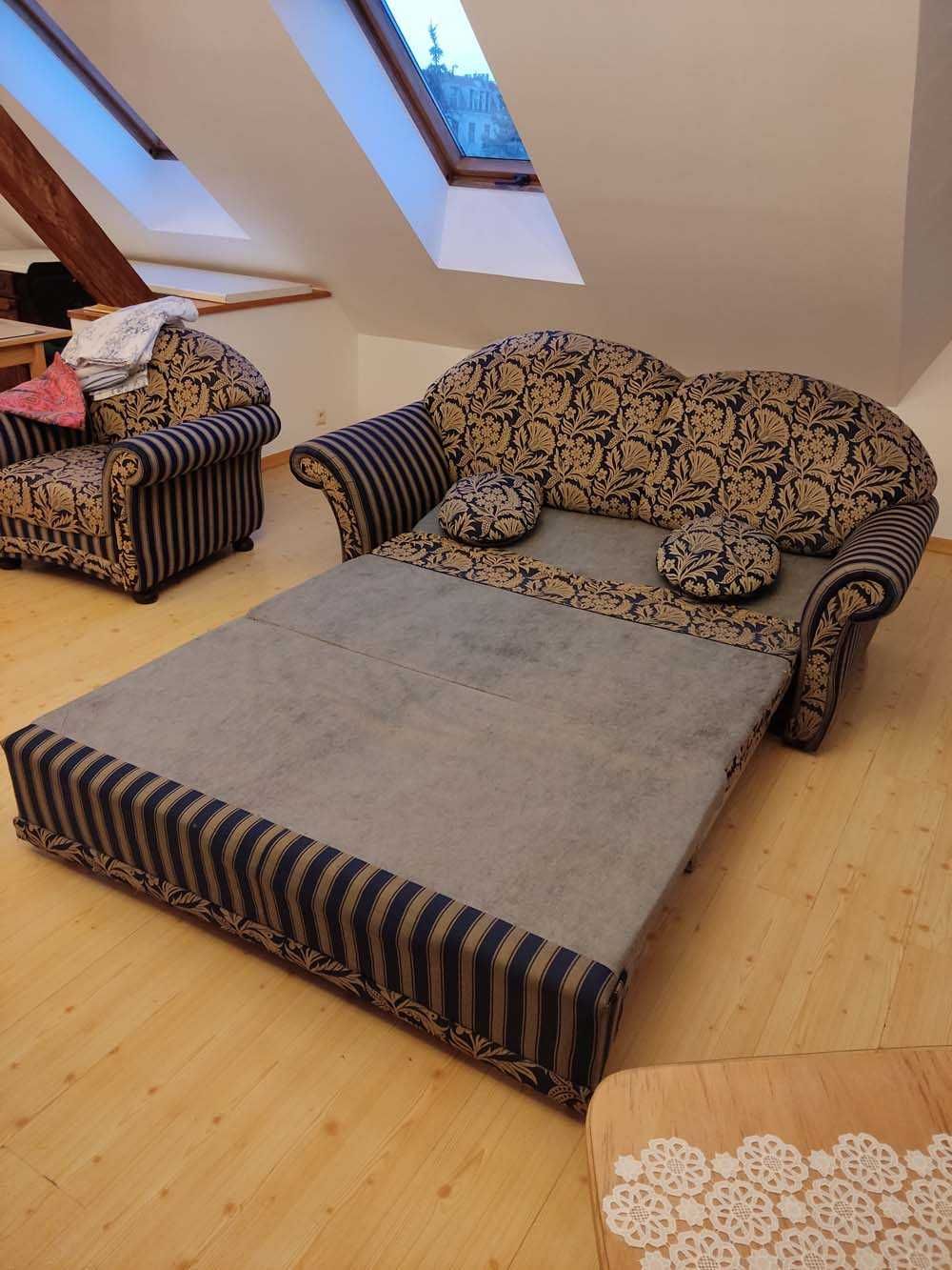 Komplet (sofa & 2 fotele) w starym stylu